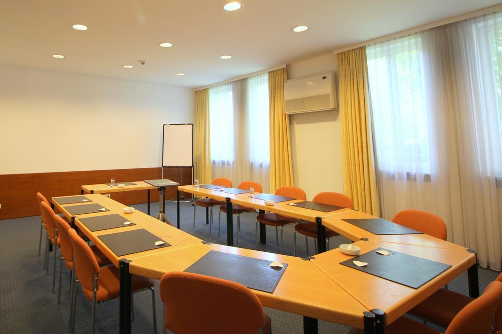 Hansa Apart-Hotel Ratisbona Esterno foto